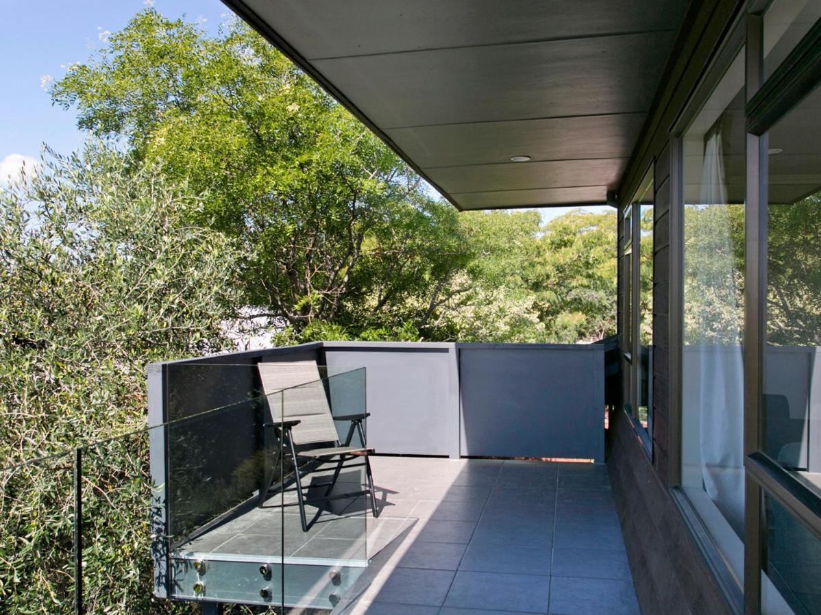 Taupo Escape - Rainbow Point Holiday Home Buitenkant foto