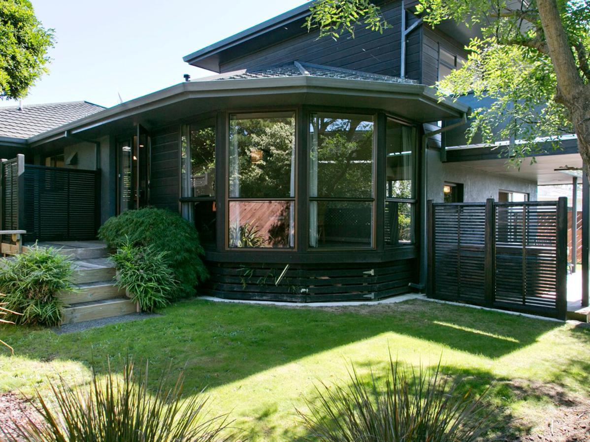 Taupo Escape - Rainbow Point Holiday Home Buitenkant foto